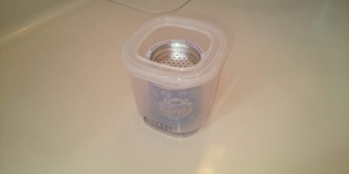 缶をセットして蓋をした直後
